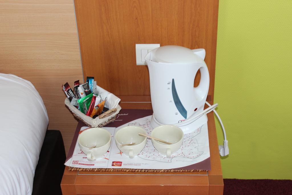 Hotel Bristol شالو أو شُمْبانيِ المظهر الخارجي الصورة