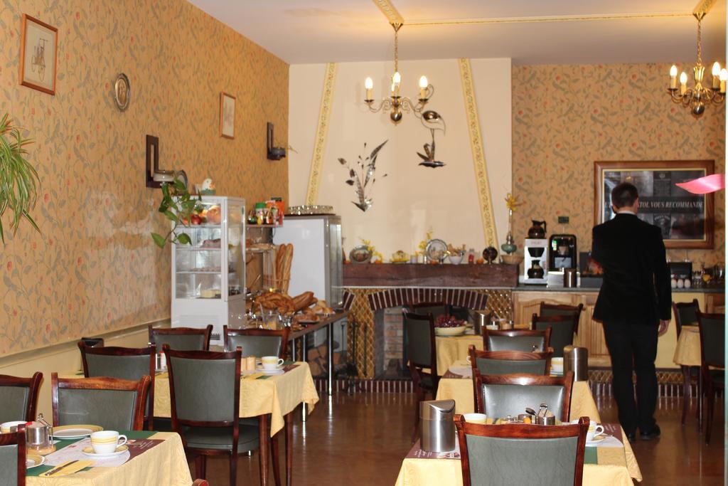 Hotel Bristol شالو أو شُمْبانيِ المظهر الخارجي الصورة